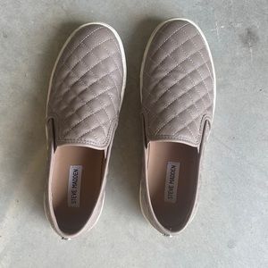 Steve Madden flats